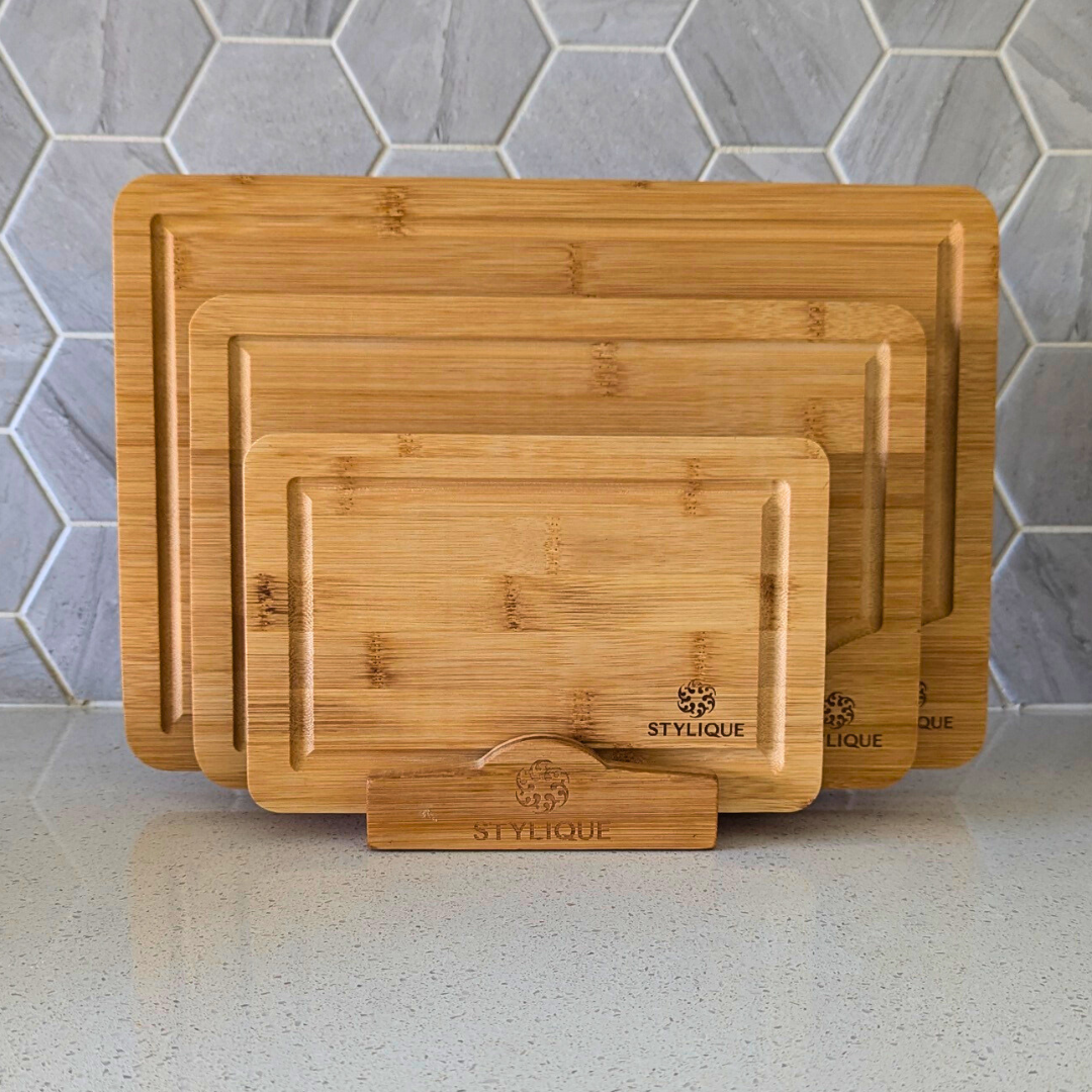 STYLIQUE bamboo chopping board set of three with stand